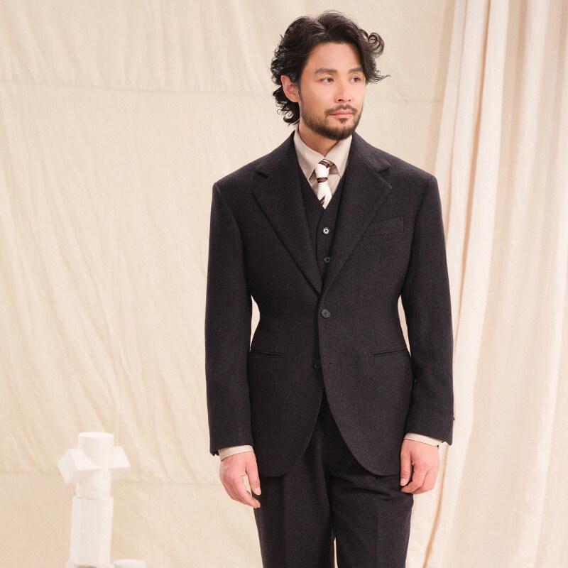 CULTUM Men's 50% Wool Herringbone Business Suit