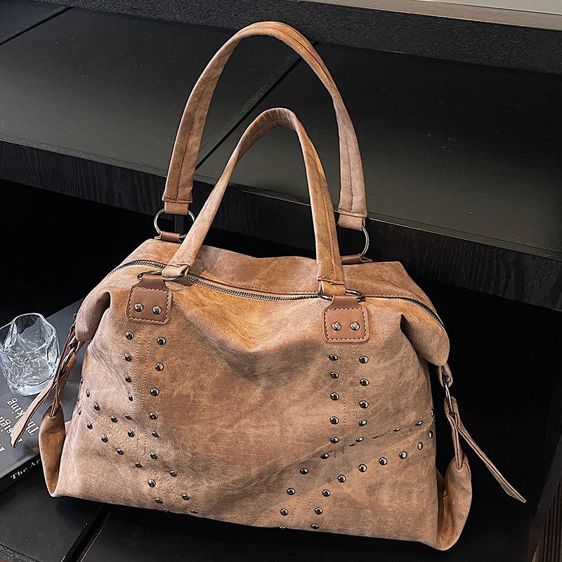 Large-capacity Backpack - Casual Riveted Shoulder Bag for Short Trips and Commuting Tote Bag