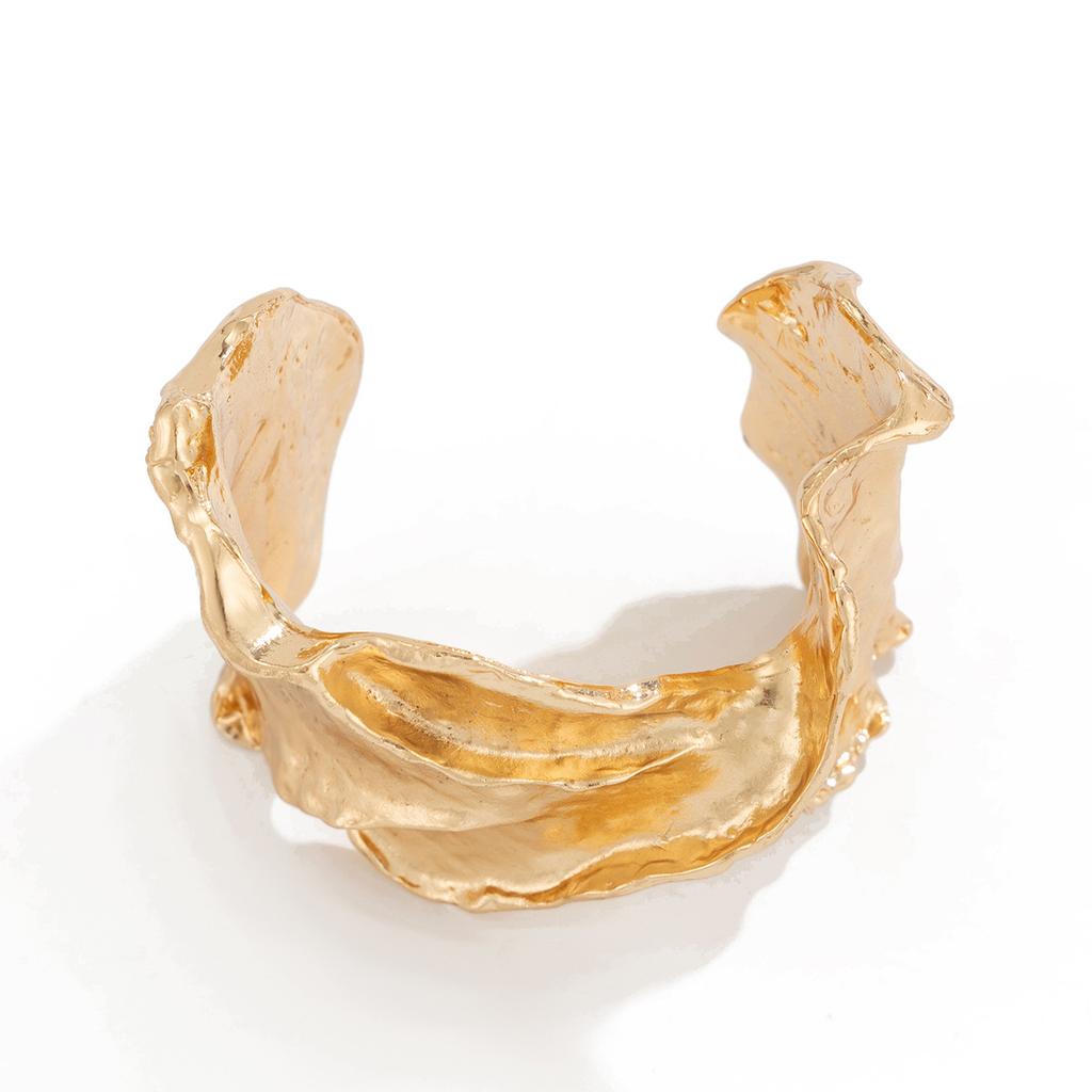 Design Metal Leaf Folded Open Bracelet, Niche Liquid Bow Bracelet