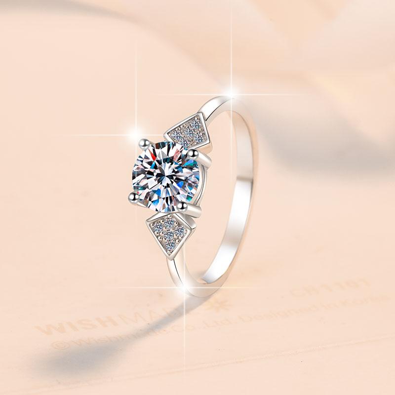 Jewelry GRA Certificate S925 Sterling Silver Four Claw Ring 1CT VVs1 Moissanite Wedding Engagement Ring for Woman