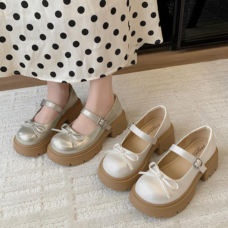 French bow Mary Jane single shoes women's 2025 summer and autumn new models with skirts, muffins, thick soles, big head and small leather shoes