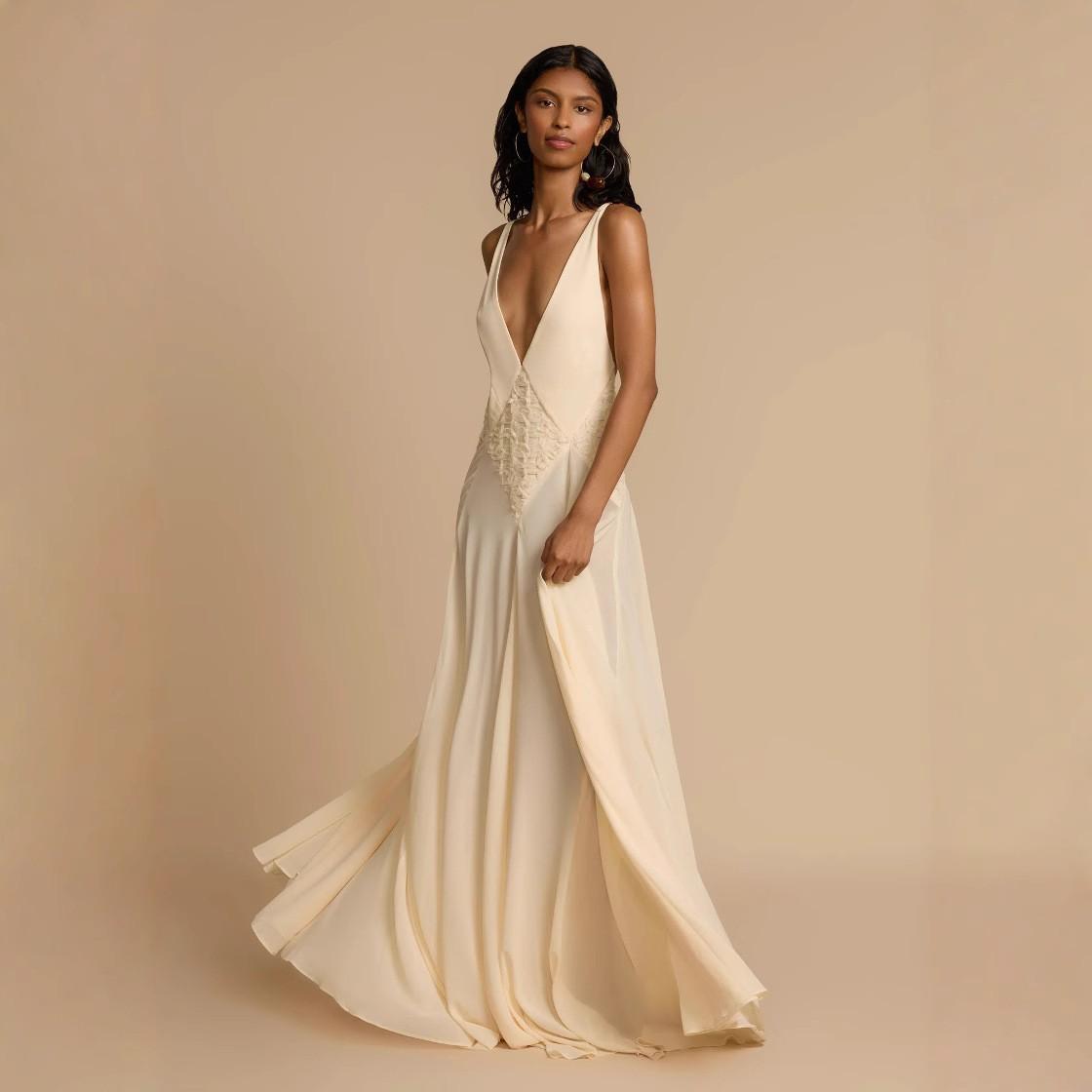 

2025 summer women s clothing temperament fashionable and simple hollow splicing lace suspender color dress XXXL белый