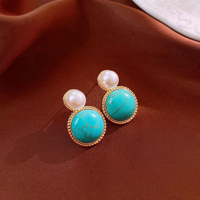 Vintage Court-Style High-End Retro Earrings for Women