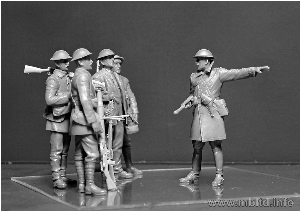 Master Box British Infantry Unit 5 Figures First Battle of the Somme 1916 Plastic Model MB35146 1/35