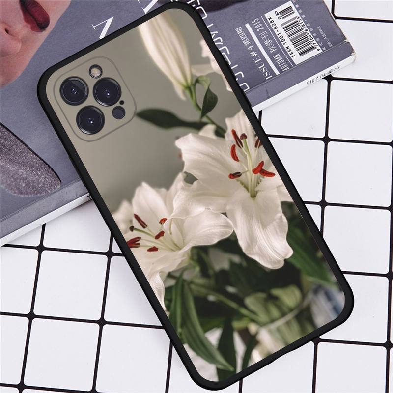 Lily Flowers Phone Case For iPhone 14 11 12 13 Mini Pro Max 8 7 6 6S Plus X SE 2020 XR XS Funda Case