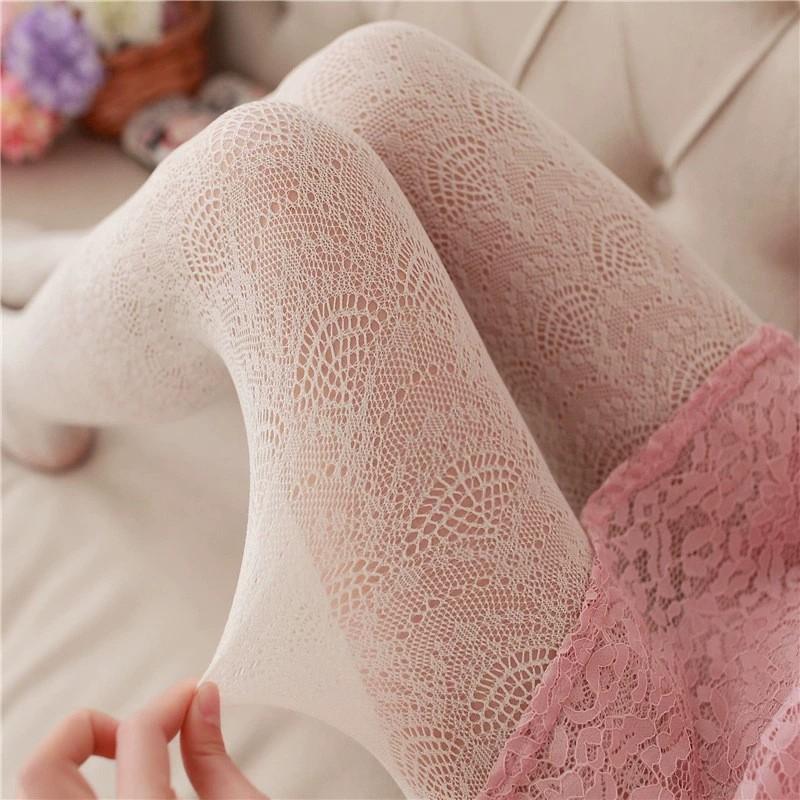 Vintage Tail Lace Pantyhose Women Thin Hollow Mesh Stockings Anti-Snag Fishnet Socks