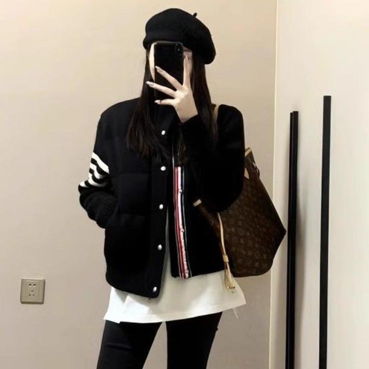 Manteau d'automne Hiver pour Femme Tricoté Manches Longues Assemblage Veste en Coton Parka Sport Loisir Femme Haut Court Vêtement d'Extérieur