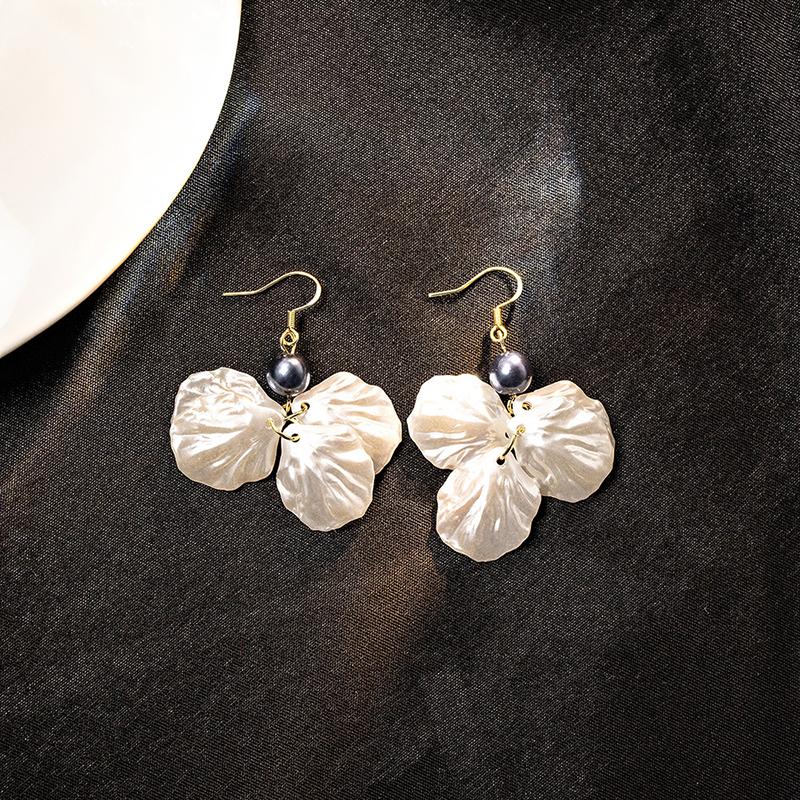 1Pair Shells Dangle Earrings For Women 2025  Jewelry Party Elegant Pearl Earring Jewelry Gifts