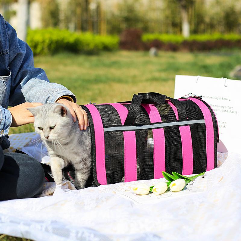 Pet Dog Cat Carrier Bag Portable Mesh Breathable Cat Bags Outdoor Travel Outgoing Transport Bag for Cats Small Dog Pet Handbag