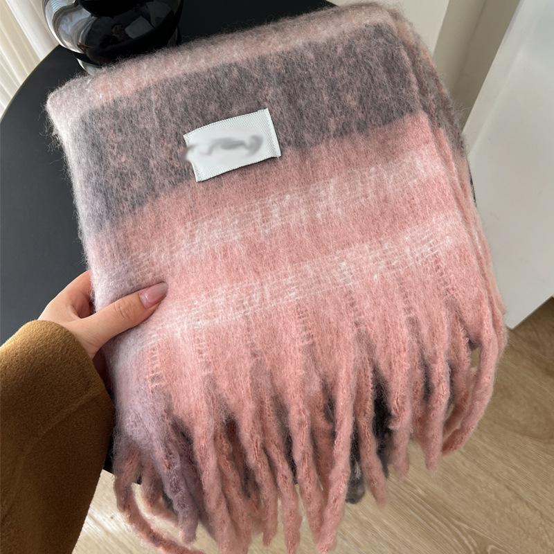 Women's Winter 2022 Korean Style Versatile Warm Scarf - High-End, Student-Friendly, Thick, Fashionable Neck Shawl for Cold Protection