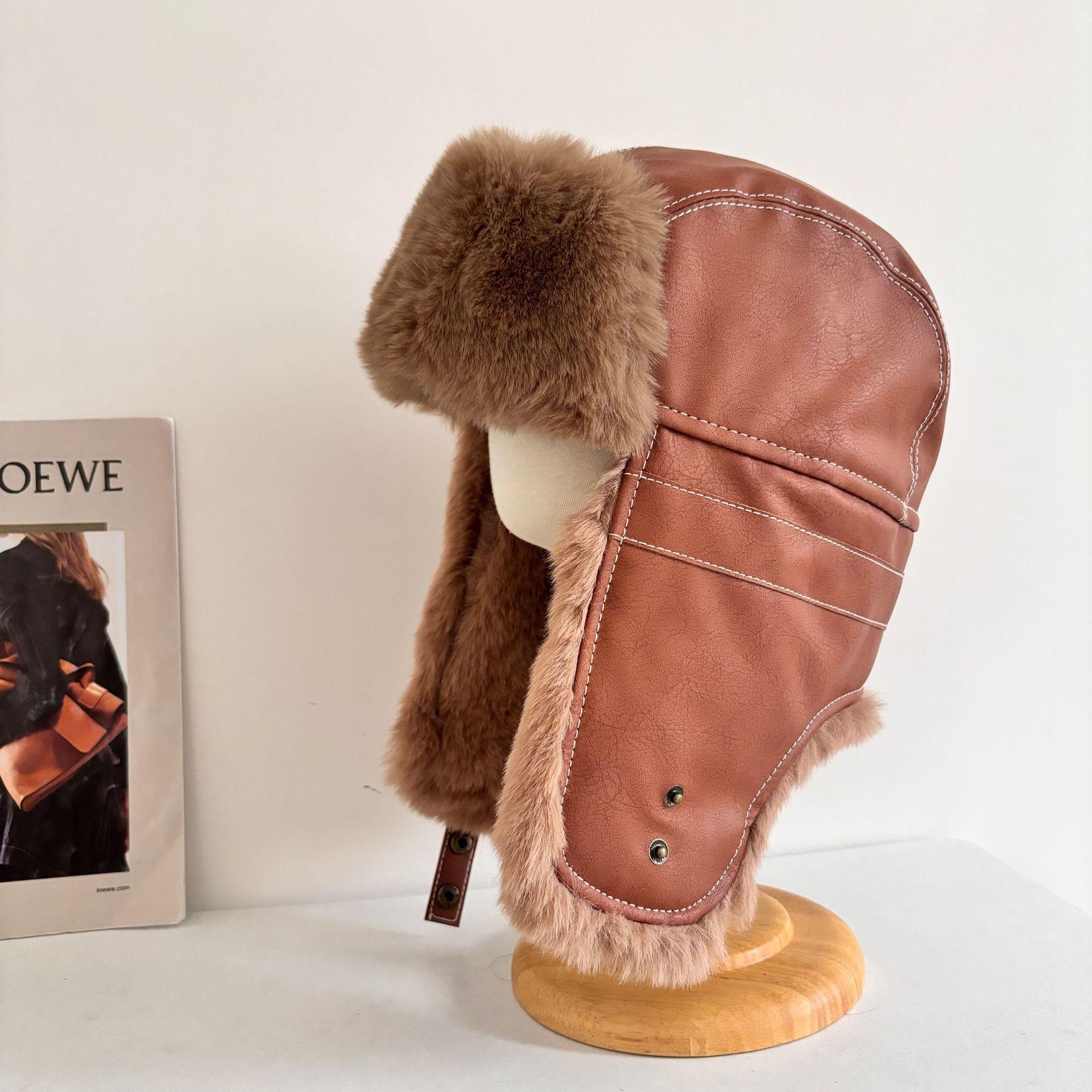 

Ретро-шляпа Lei Feng, женская, защита от холода, защита ушей, теплая, для верховой езды, модная, универсальная, мужская, плюшевая, кожаная шляпа M（56-58cm）