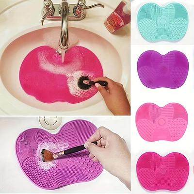 Silicone Scrub Pad with Suction Cup - Multicolor Makeup Brush Cleaner Mat, Portable Beauty Tool for Efficient Daily Cleaning