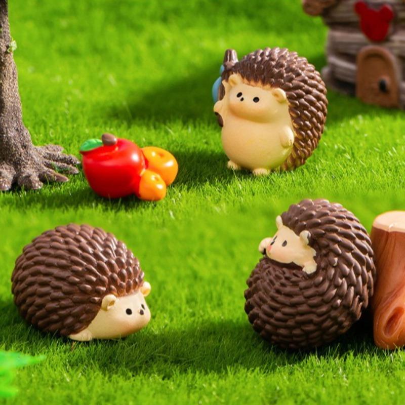 Mini Hedgehog Micro Landscape Cartoon Dollhouse Decoration Ornaments Resin Model Car Interior Home Desktop Decoration Figurines