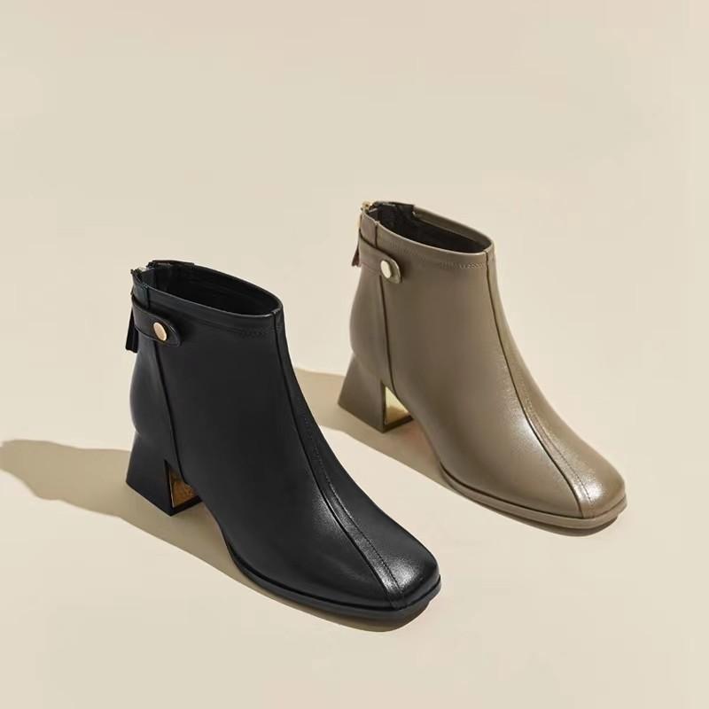 

Осенние и зимние женские ботильоны с квадратным носком и блоком на каблуке