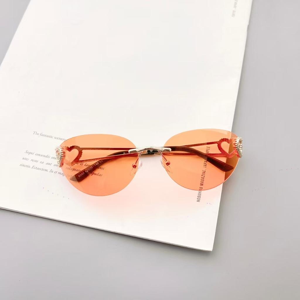 European American Style Sun Glasses For Woman Fashion Trendy Oval Shape Sunglasses Women Travelling Party Women'S Sunglass