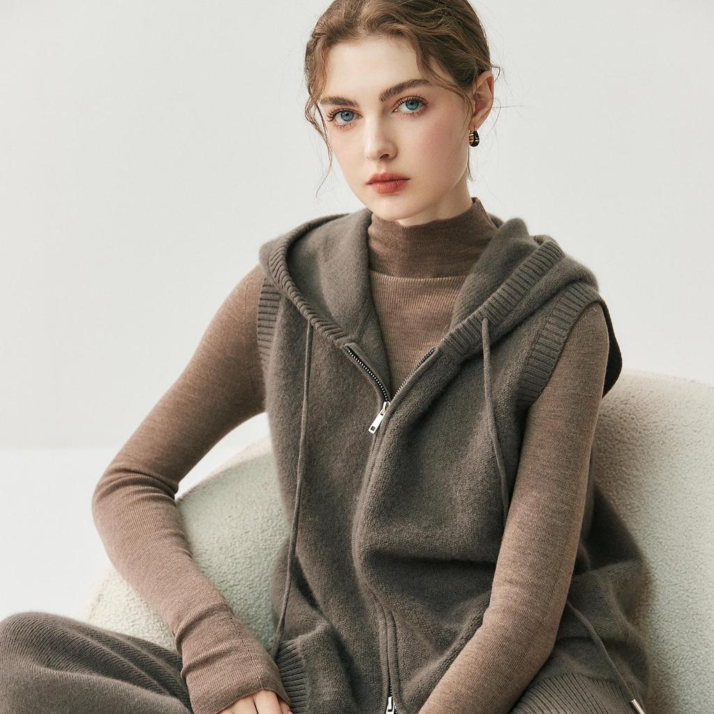 Women's Hooded Cashmere Knit Vest - Zippered, Sleeveless, Drawstring Cape for Autumn/Winter