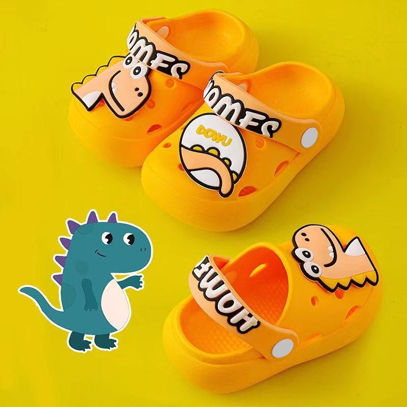 Kids' Cute Bear Non-Slip Summer Slippers: Soft Sole, Cool Clogs for Boys & Girls