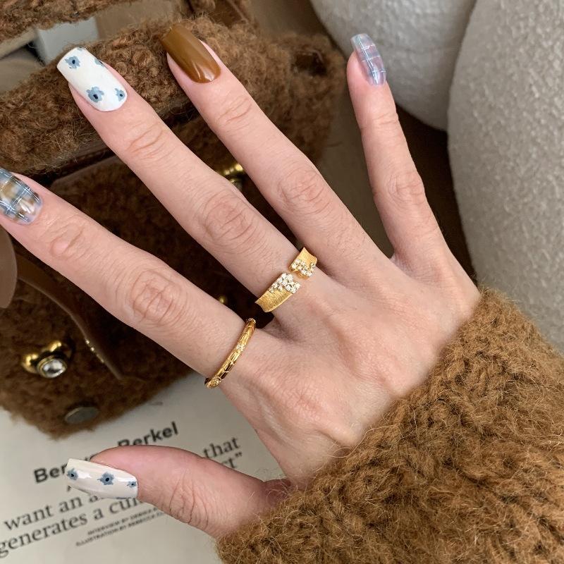 Light Luxury High-Grade Brushed Starry Dot Ring Niche Design Super Flash High Color Retention Real Gold Electroplating Temperament Index Finger Ring