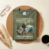 Alle Frauen sind gleich geschaffen, nur die Besten gehen immer noch in den Siebzigern wandern T-Shirt, Lustiges Wandergeschenk für Mama Oma, 70. Geburtstag Geschenk