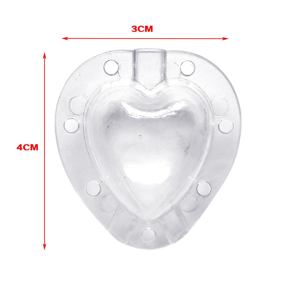 (Nikita) Herzförmige Wachstumsformen für Erdbeerfrüchte