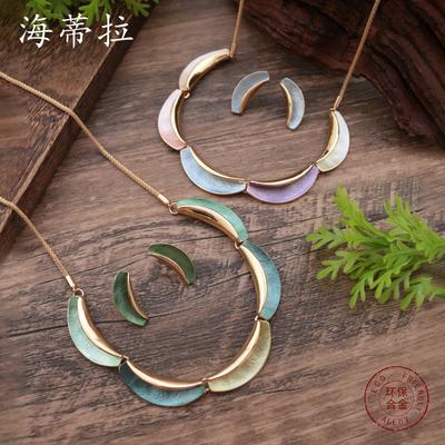 New Enamel Color Crescent Stud Earrings Necklace Set, Women's Simple and High-end Crescent Moon Necklace Set