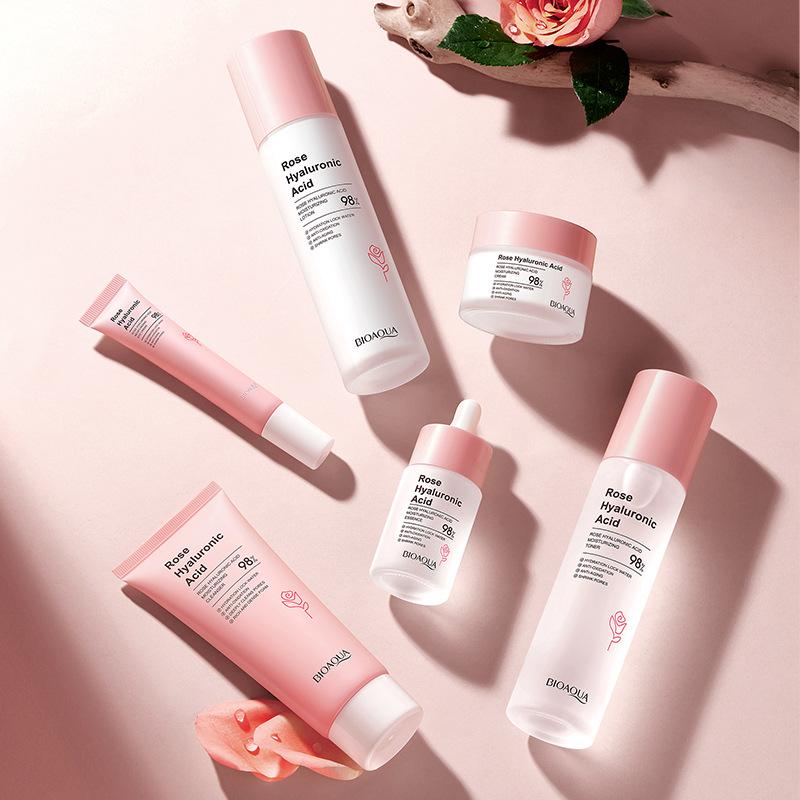 Zestaw nawilżający z kwasem hialuronowym Rose, sześć elementów, nawilżający, usuwający zmarszczki i odmładzający skórę