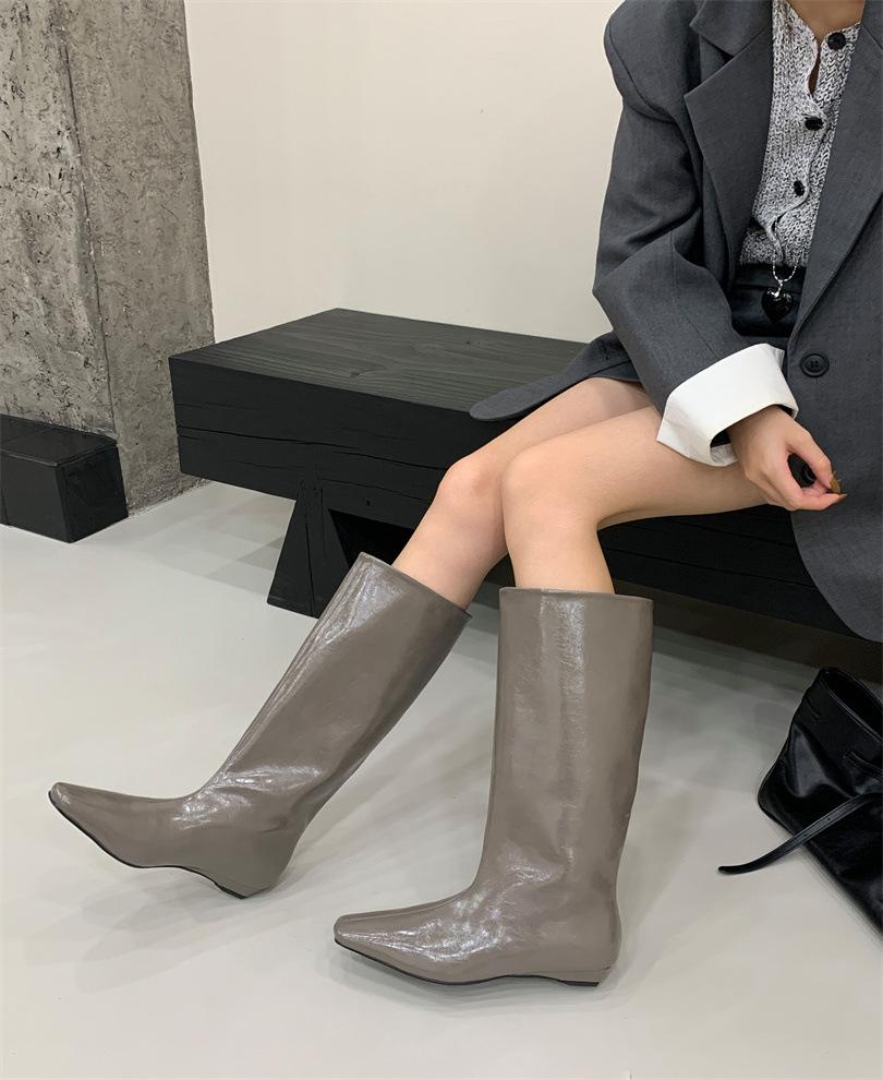 

Европейский и американский стиль, минималистичные сапоги до колена на тонком наклонном каблуке, женские 2025ins, ветер, острый носок, ретро, рыцарские сапоги, тонкие сапоги 40 серый