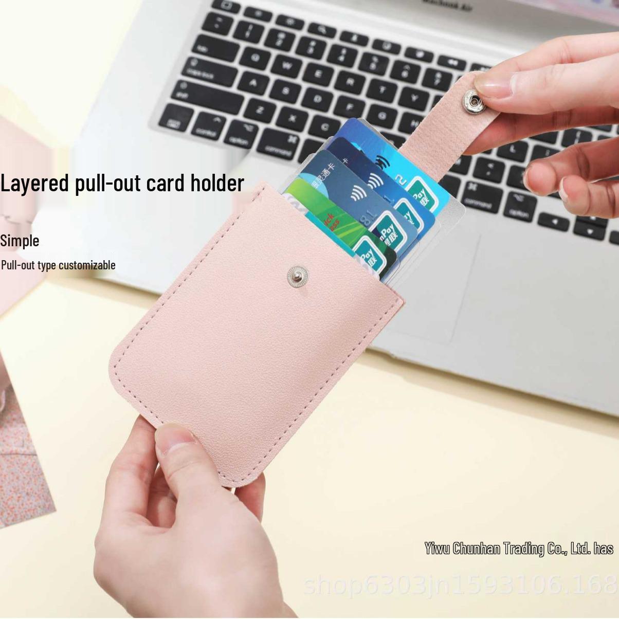 

Утолщенный держатель для визитных карточек из ПУ кожи с несколькими слотами и застежкой-кнопкой розовый