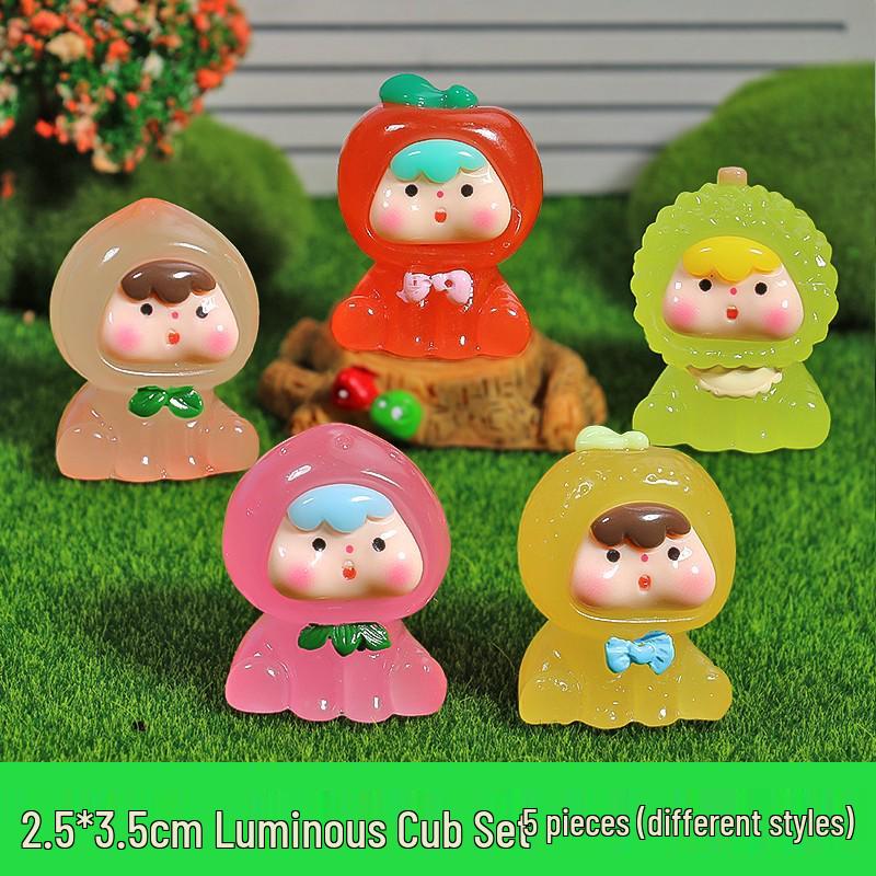 In Stock Hot-Selling Panda Doll Resin Craft Ornament for Micro Landscape Decor