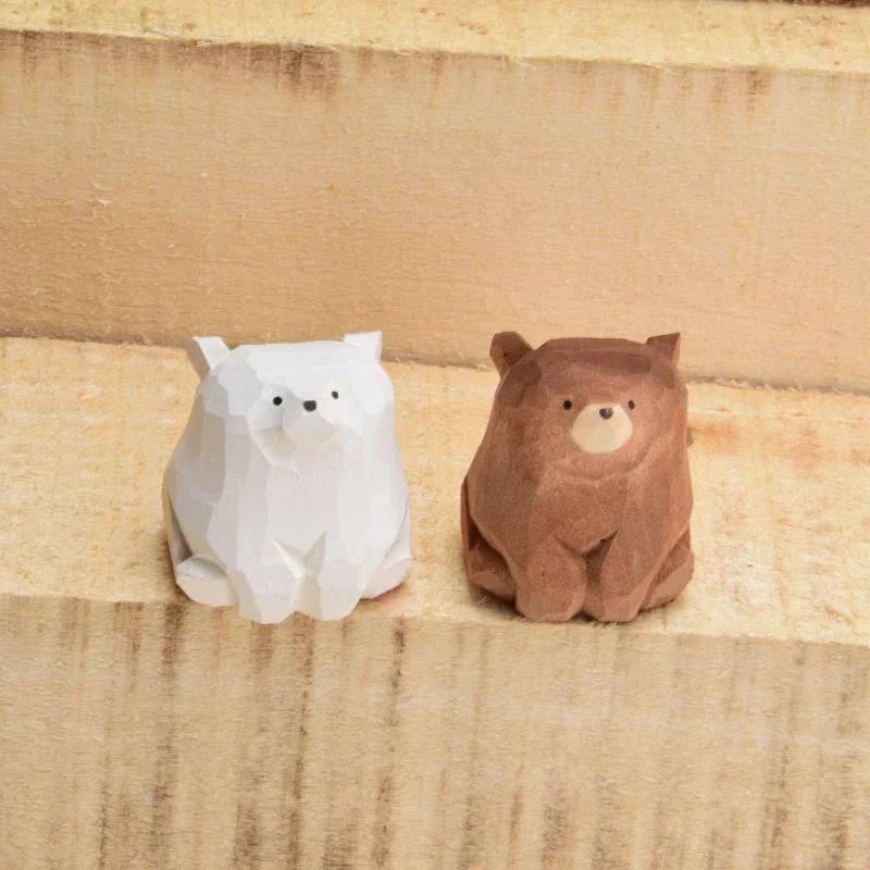 Rzeźbiony niedźwiedź z litego drewna, drewniane, słodkie figurki niedźwiedzi miniaturowych, dekoracja do salonu, figurki dekoracyjne