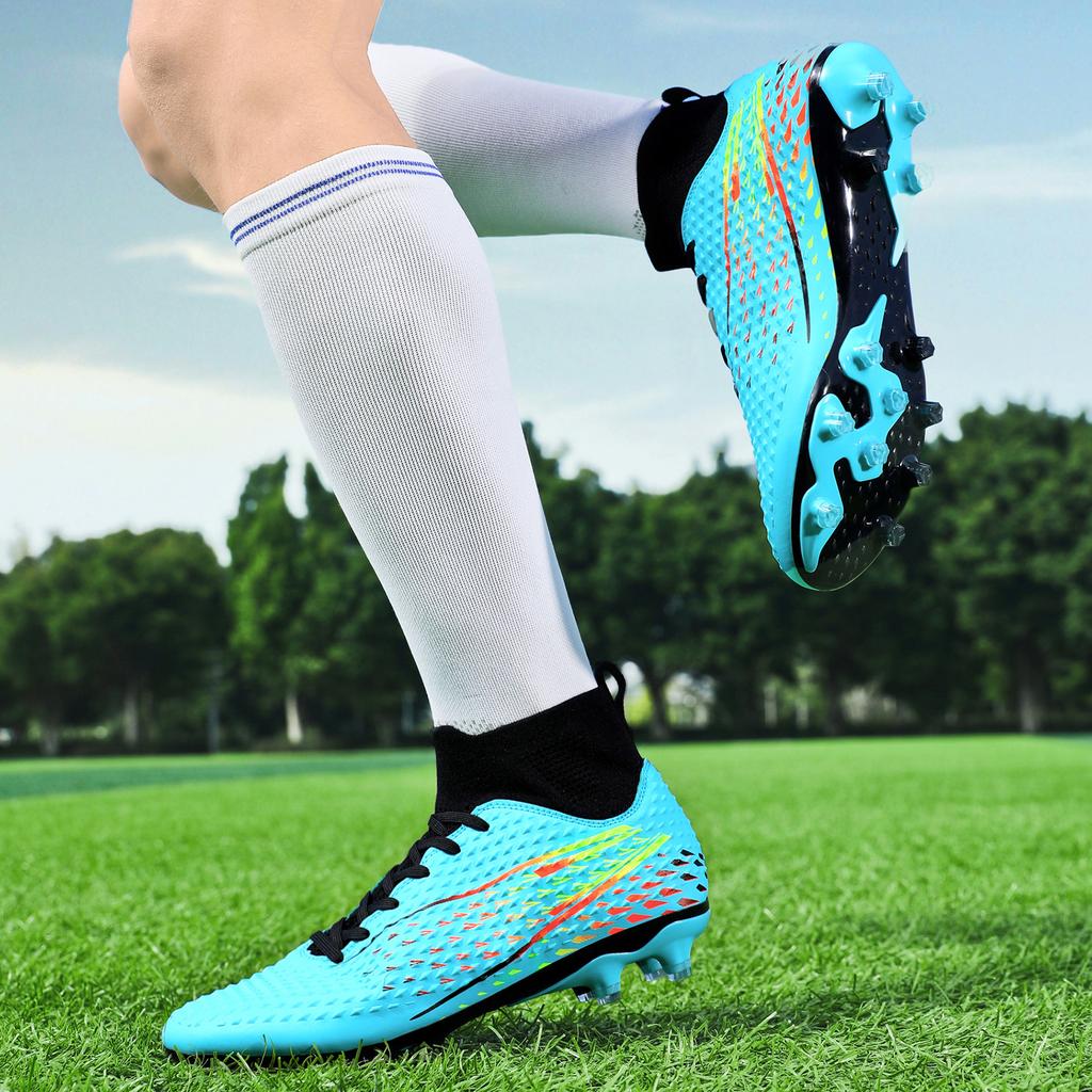 Men's Football Boots Casual Soccer Shoes Adults Professional High Quality Soccer Teenager Anti-slip Outdoor Sports Sneakers New