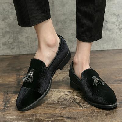 Nouveaux Mocassins en Daim Premium Faits Main Glands Élégants Chaussures Classiques Décontractées pour Homme Chaussures Plates à Enfiler Confortables Antidérapantes