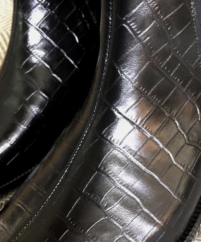Joenshoe Lille Half Square Toe Chelsea Boots Crocodile Black