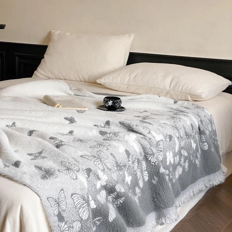 High-quality Autumn Winter Warm Blankets for Sofa Butterfly Jacquard Imitation Mink Fur Warmth Blanket High-end Shawl Blanket