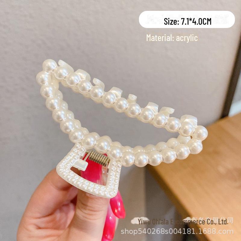 Versatile Milk Coffee Hair Clip: Large, Simple Shark Design for Women