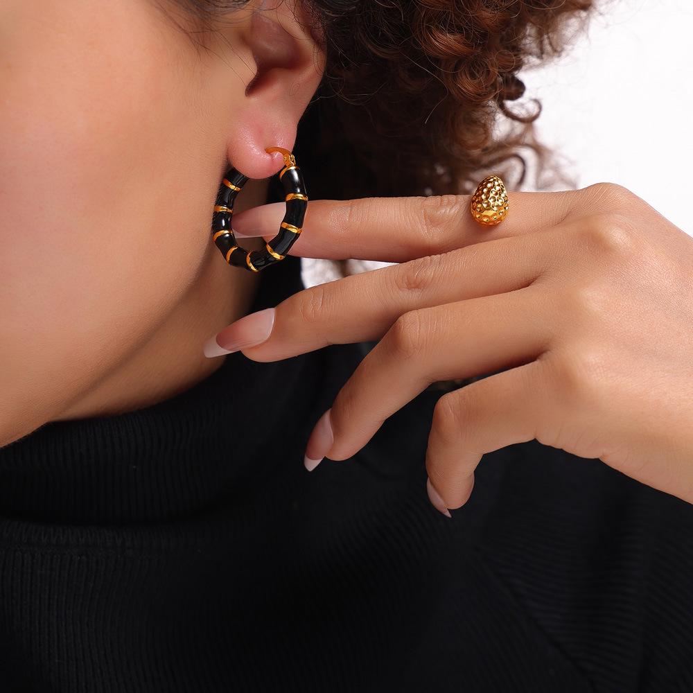 18k Gold-Plated Titanium Steel Drip Glaze Hoop Earrings - Fashionable Versatile Bamboo Design