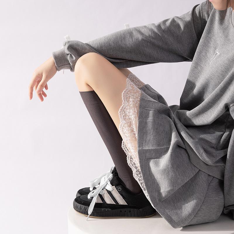 Women's Spring and Autumn Solid Color Long Stockings for Slimming, Retro Ankela Red Solid Color Knee-length Slimming Legs