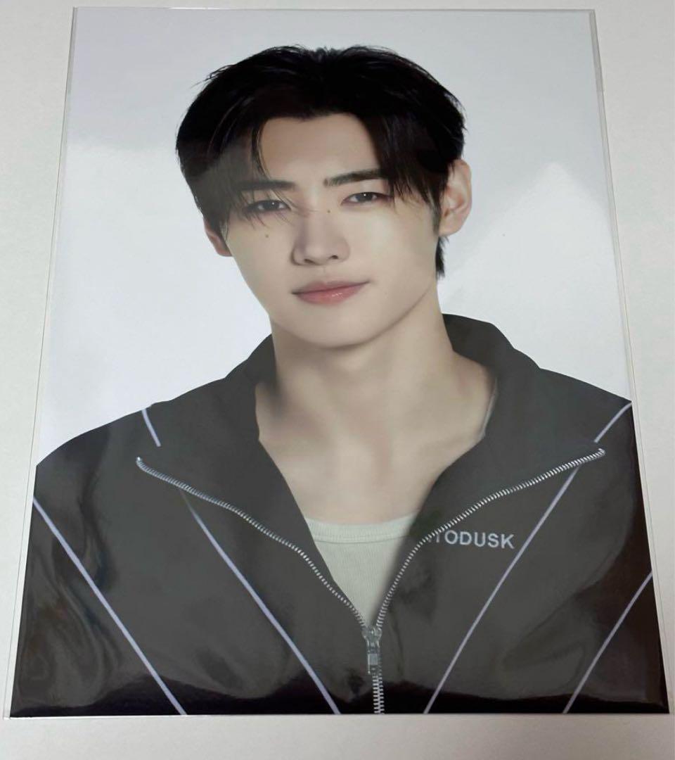 

[USED] ENHYPEN ARTIST-MADE COLLECTION Sung Hoon Poster