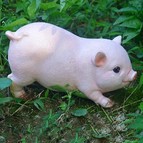 Garden Pig Statue, Outdoor Resin Piggy Ornament, Cute Piglet Sculpture, Farmhouse Decoration for Yard Lawn Patio