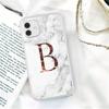 Biały marmur pozłacane litery A-Z modne etui na telefon dla iPhone 11 12 Pro X XR XS Max SE 2020 7 8 Plus odporne na wstrząsy miękkie etui z tpu