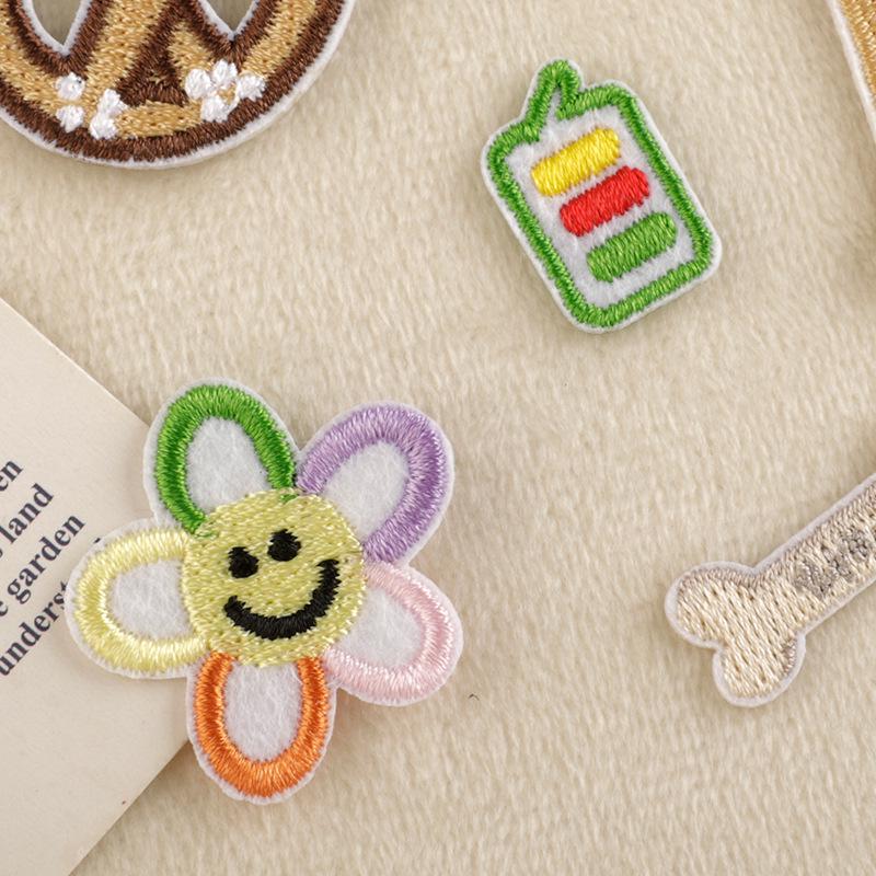Korean Hot Sale Cartoon Food Embroidery Patch - Clothing Accessory