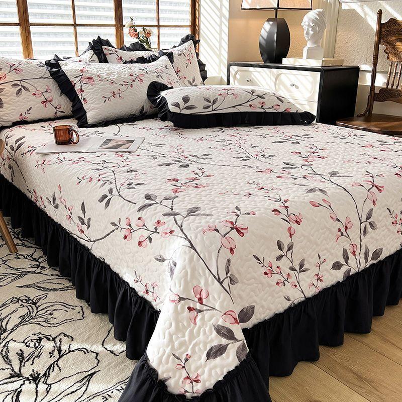 Four Piece Bed Cover Cotton Quilted Bed Sheet Set Non Slip Mattress Protector With Pillowcases For All Seasons Bedding Essentials