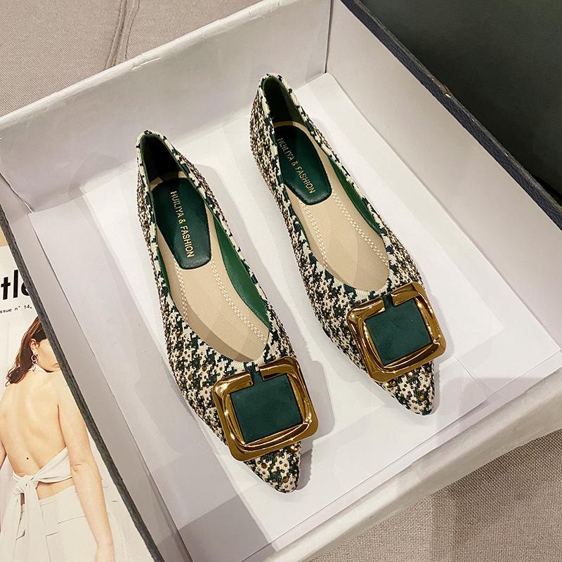 

Модные брендовые туфли с металлическими пряжками и заклепками для женщин 2024 года, туфли на плоской подошве с мягкой подошвой, женские туфли с острым носком, балетки женские 5 зелёный
