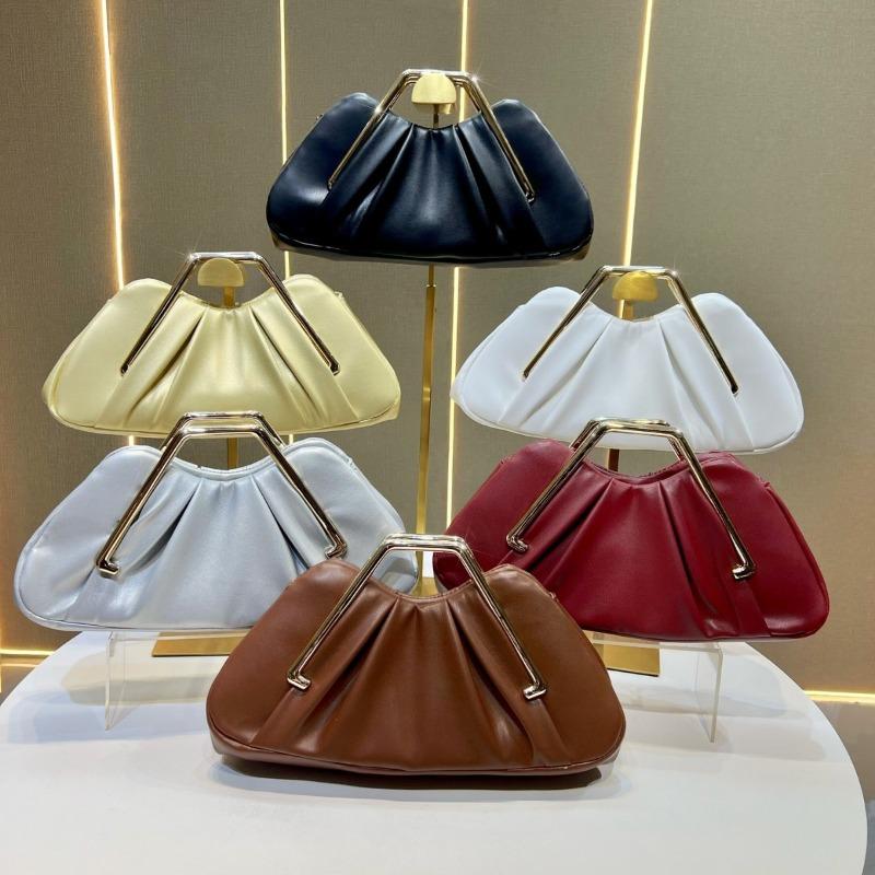 A Fashionable Women's Pleated Handbag, A Niche Pleated Clutch Bag, and A Dinner Bag