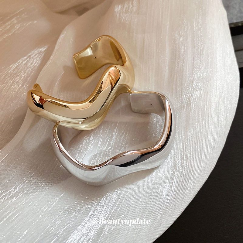 Europe and America Cross Border Wave Cold Wind Open-Ended Bracelet Simple and Exaggerated Stylish Bracelet Accessible Luxury Fancy Bracelet for Women