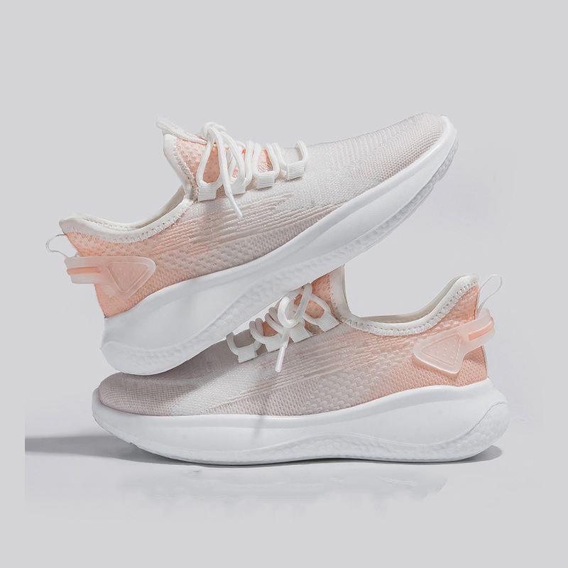 Women's shoes summer new mesh breathable fly-woven casual versatile color-changing sports shoes
