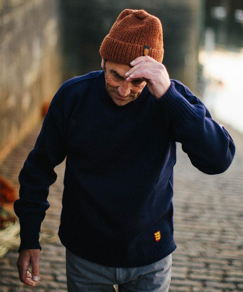 Geonjiulleunseu Crewneck Whole Garment Sweater - Navy