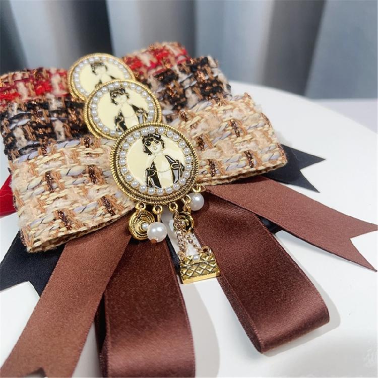 Lightweight Alloy Ribbon Brooch Pin Bowtie Vintage British Charm Corsage Pin For Outerwear Travel Outfits