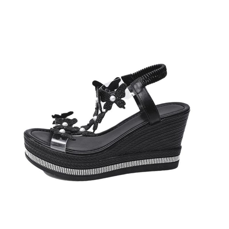 Neue Sommer Übergröße Damen Europäischer Amerikanischer Stil Keilabsatz Sandalen mit Schleife Slipper Plateau und Wasserkristall Sohle Peeptoe