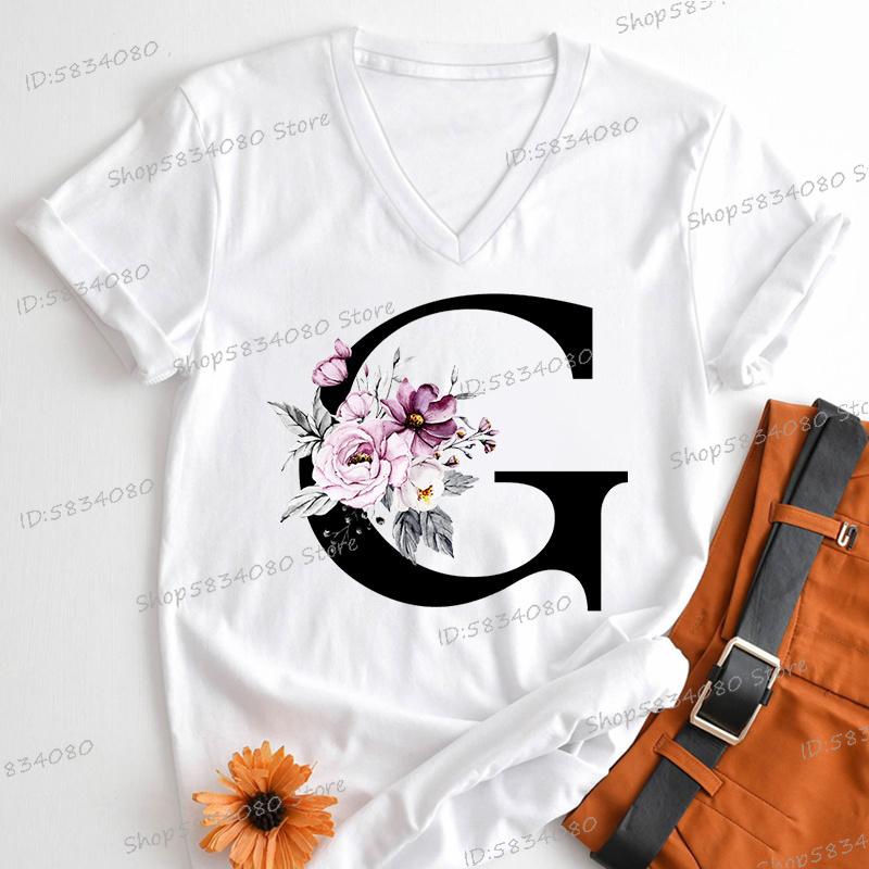 Vintage Flower Alphabet Womens Clothing Letter M Floral Monogram Graphic T Shirts Women AZ 26 Alphabet Gift Shirt for Women